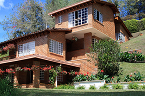 House in Guatape - Owner Motivated to Sell
