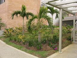 Furnished 1 Bedroom - Discounts in April