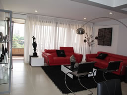 Apartment for sale Close to Parque Lleras