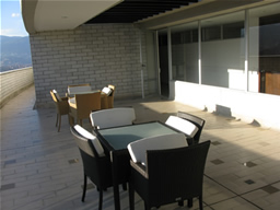 Very Modern Studio Apartment  photo 5