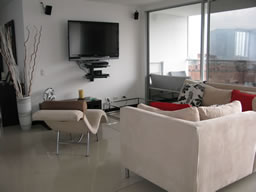 3 Bedrooms - Great View - Pool