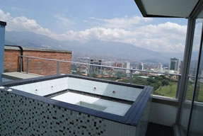 Luxury Penthouse Apartment With Heated Jacuzzi photo 2